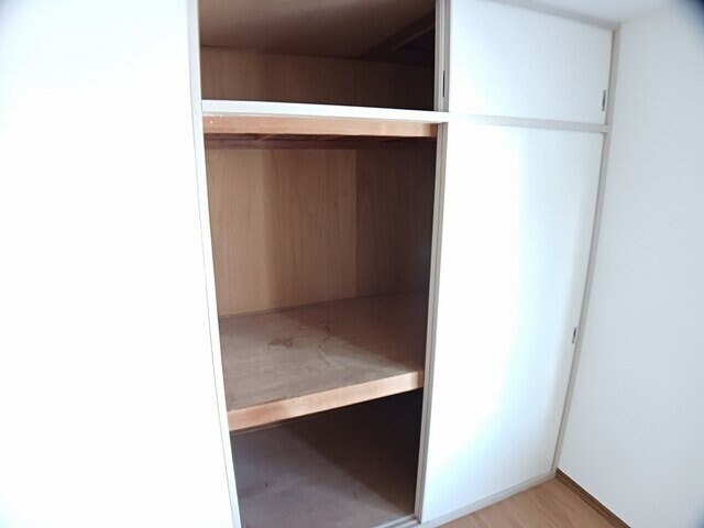 物件内観写真13　(専用の収納スペースです)