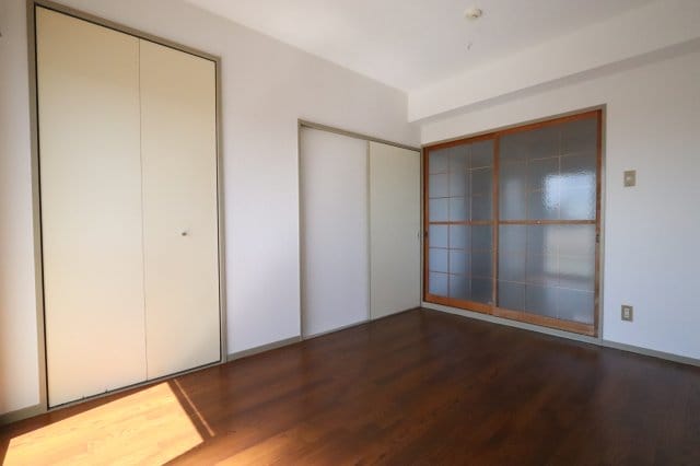 洋室(※別部屋のお写真で、現況優先と致します。)