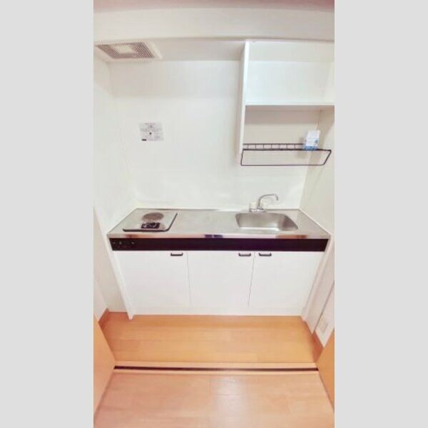 キッチン(室内写真は別部屋の写真です。)