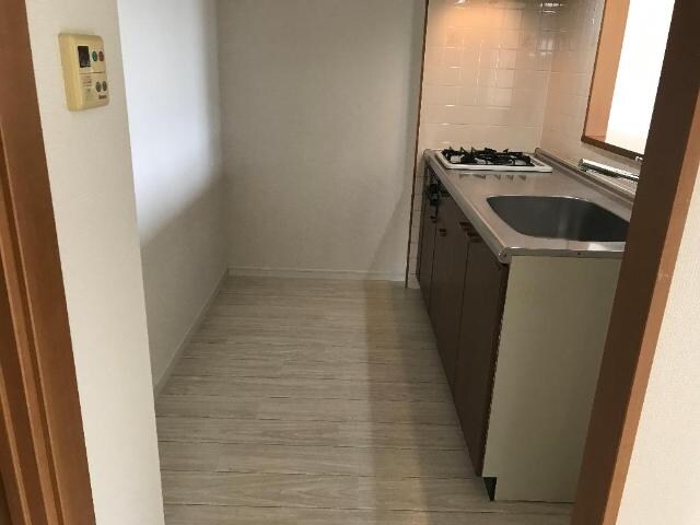 物件内観写真11　(キッチンスペース)