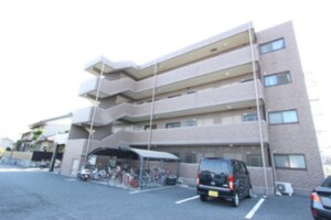 グラフィージュ外観写真