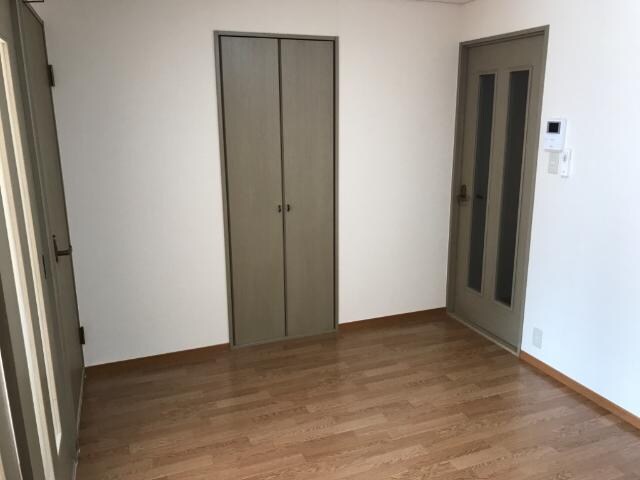 物件内観写真13　(リビング（イメージ）)