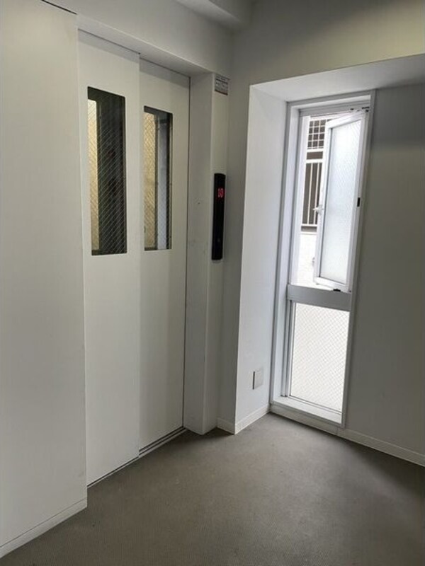 ロビー・ラウンジ