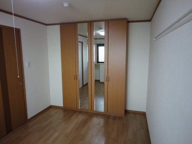 物件内観写真21　(北側洋室)