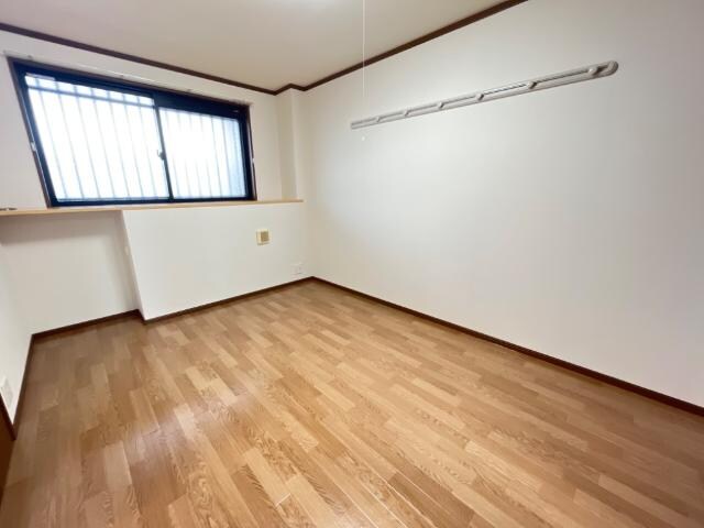 物件内観写真19　(洋室)