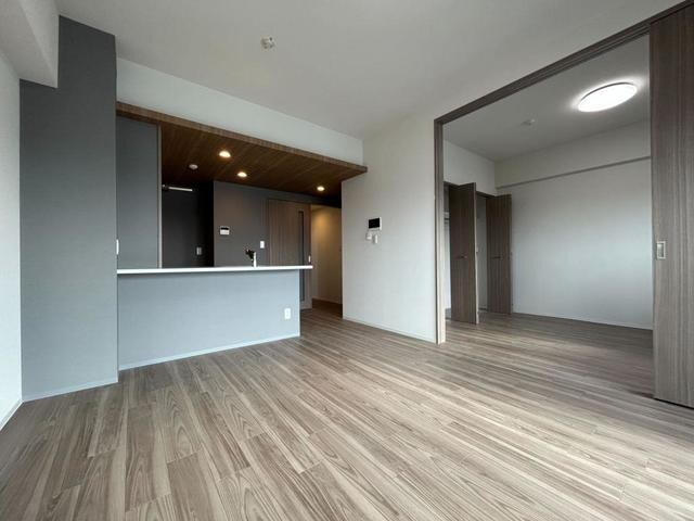 物件内観写真3　(※写真は同タイプ住戸です。)