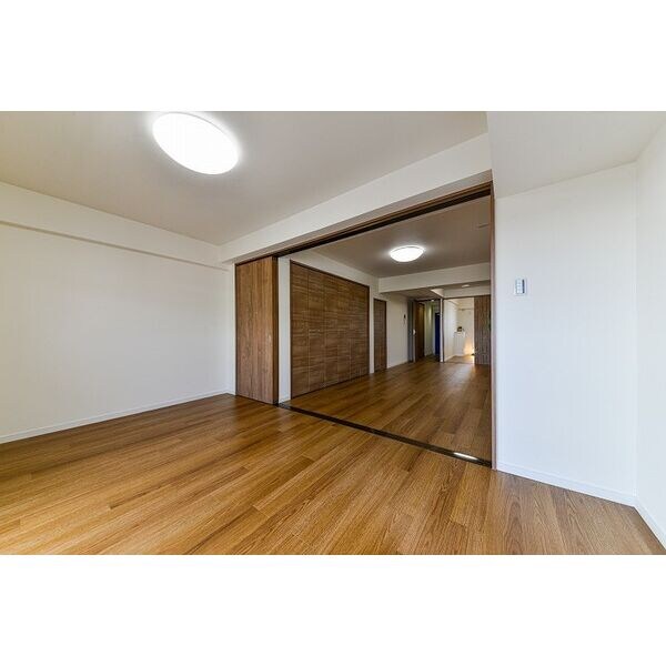 建物設備(※写真は同じマンションの違う部屋のものになります。)