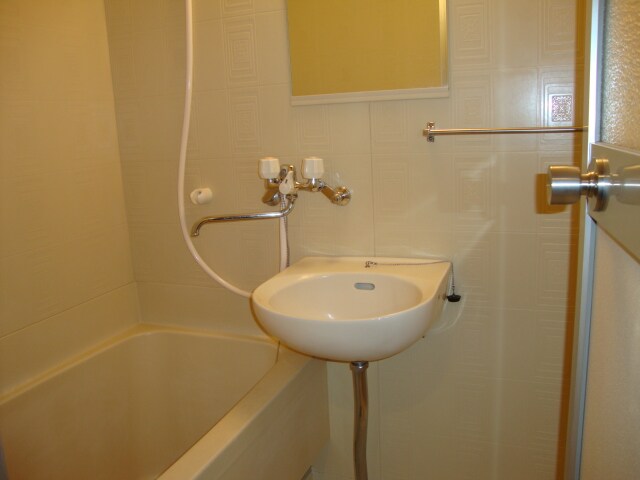 物件内観写真16　(バス／シャワールーム等)