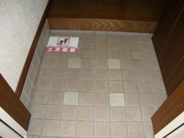 物件内観写真20　(玄関)