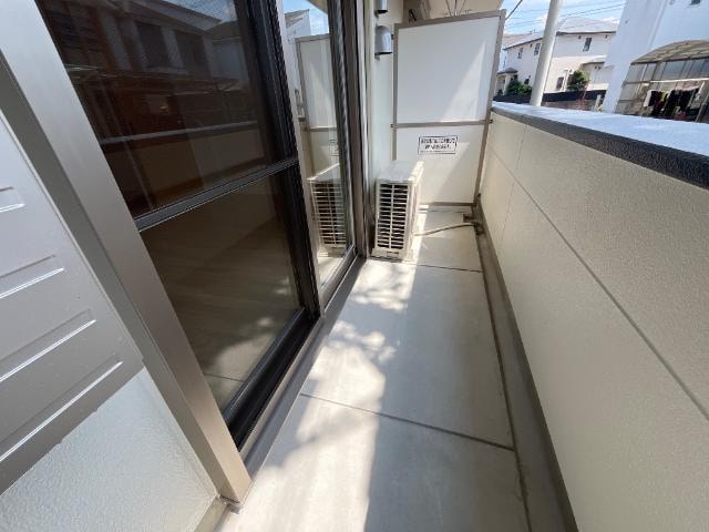 物件内観写真9　(ベランダ)