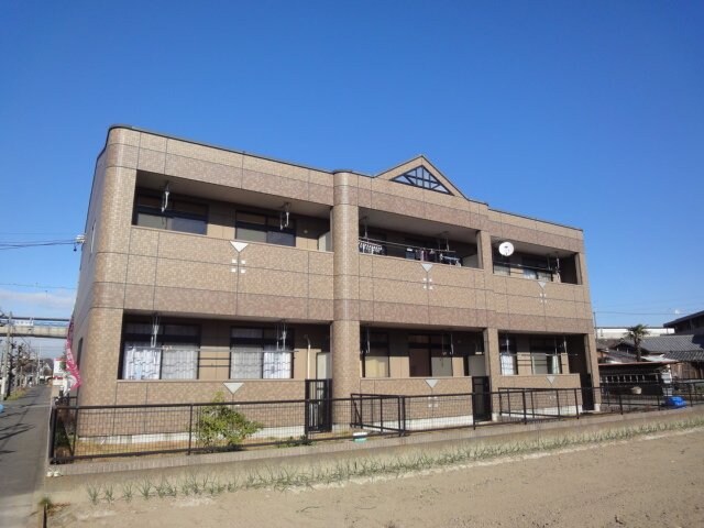 物件外観写真1　(外観写真（昼）)