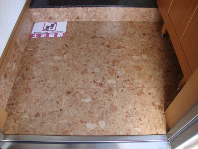 物件内観写真15　(玄関)