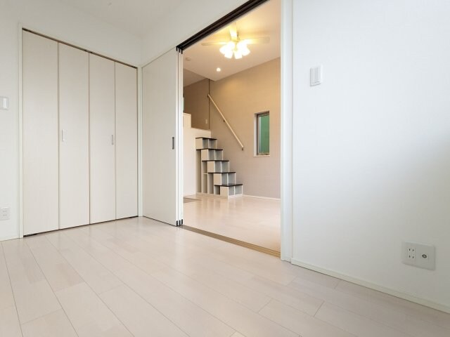 物件内観写真4　(205号室)