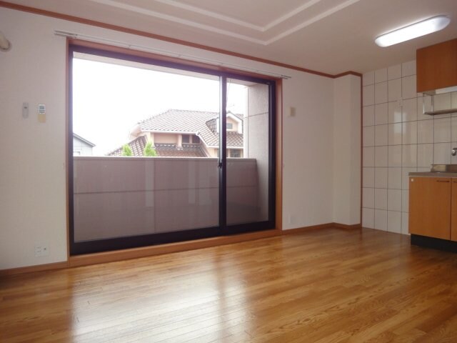 物件内観写真9　(リビング)