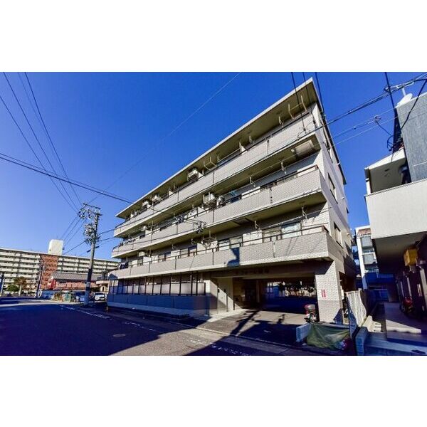 ラフォーレ岩塚