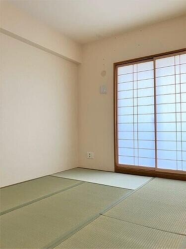 物件内観写真11　(和室5.5畳)