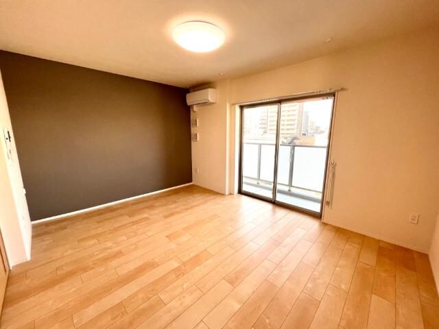 物件内観写真15　(洋室)