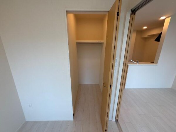 収納(クローゼット)