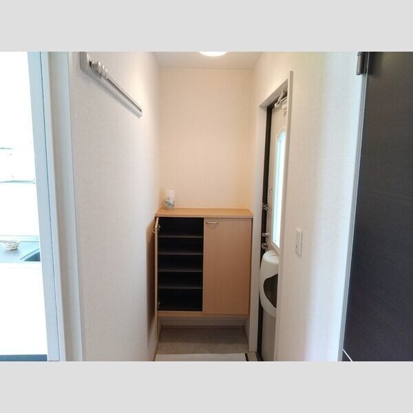 物件内観写真10　(室内写真は別部屋の写真です。)