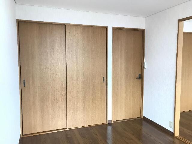 物件内観写真7　(西洋室)