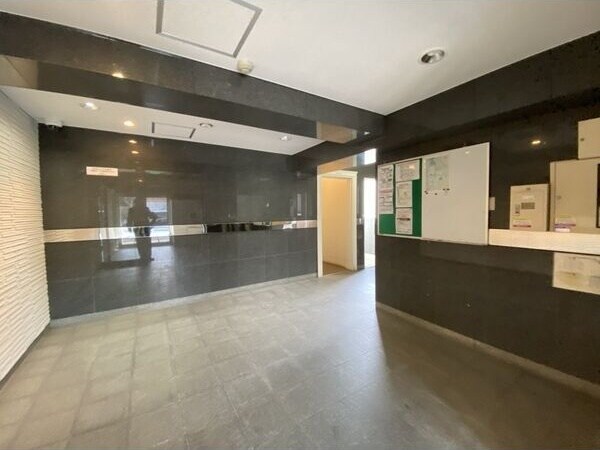 ロビー・ラウンジ