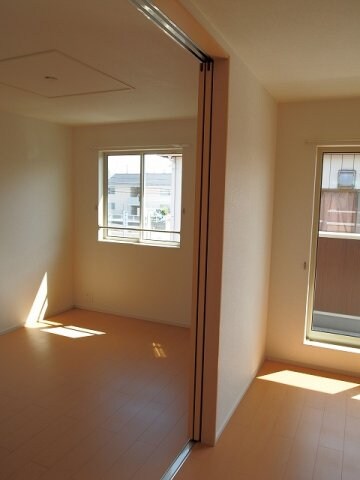 物件内観写真7　(物件の内装です)