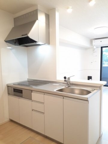 物件内観写真5　(きれいなキッチンです)