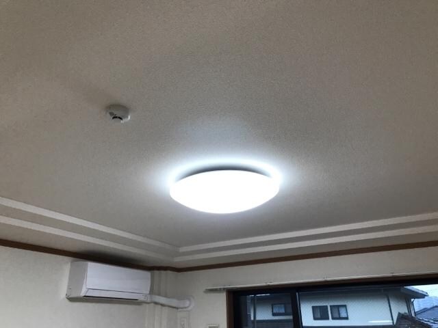 物件内観写真9　(照明器具)