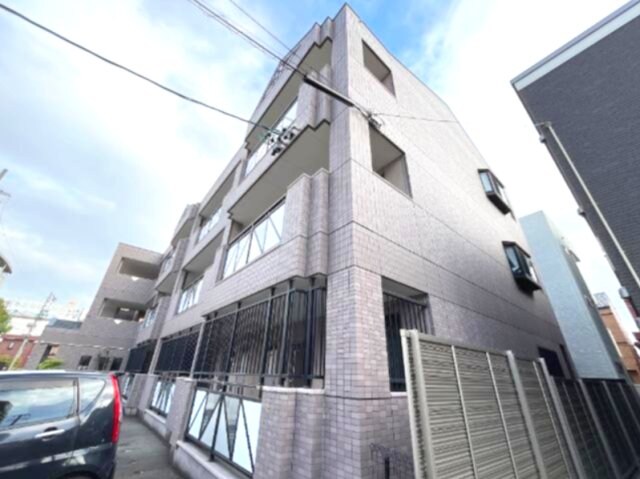 物件外観写真2　(外観写真（昼）)