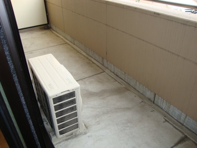 物件内観写真13　(ベランダ)