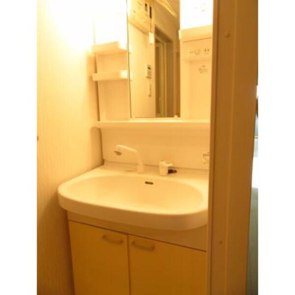 洗面・脱衣所(※写真は同タイプ住戸です。)