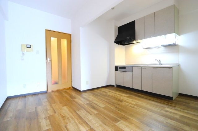 物件内観写真3　(7.3帖DKになります)