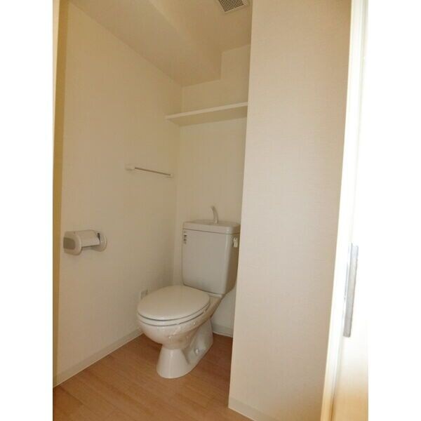 物件内観写真7　(室内写真は別部屋の写真です。)