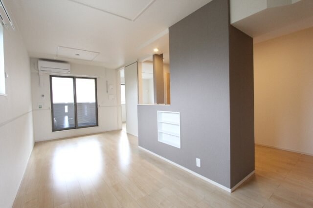 物件内観写真8　(おしゃれな内装です)