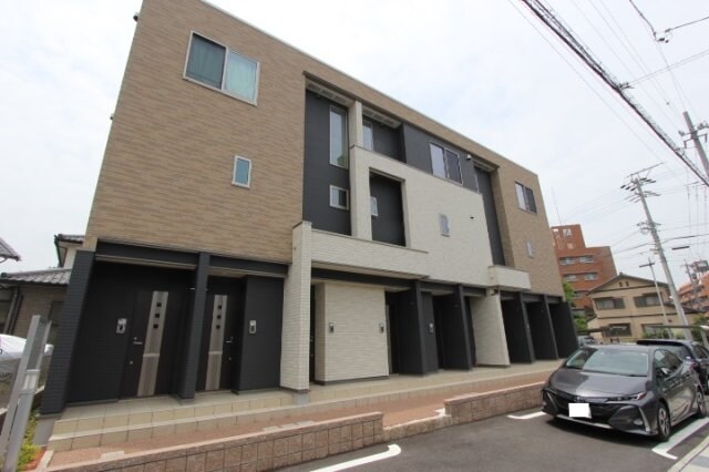 物件外観写真1　(外はこのようになっています)