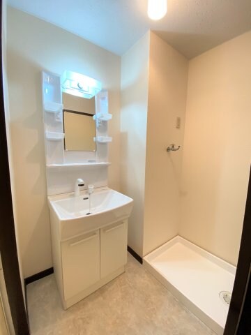 物件内観写真10　(※別部屋のお写真で、現況優先と致します。)