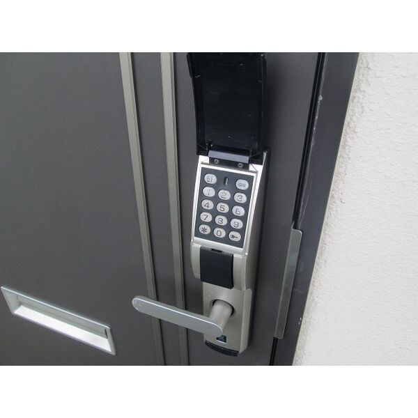 セキュリティ(室内写真は別部屋の写真です。)