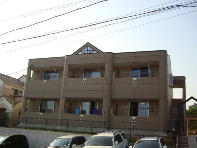 物件外観写真2　(外観写真（昼）)