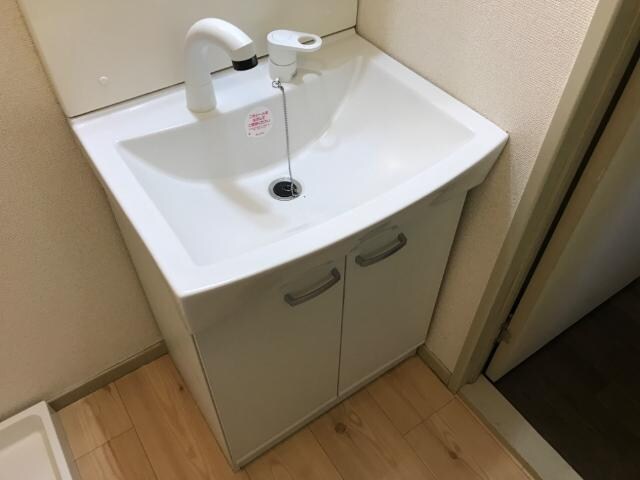 物件内観写真5　(洗面)