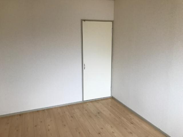 物件内観写真18　(室内)