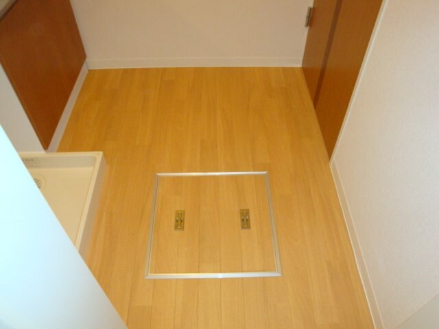 物件内観写真15　(脱衣所)