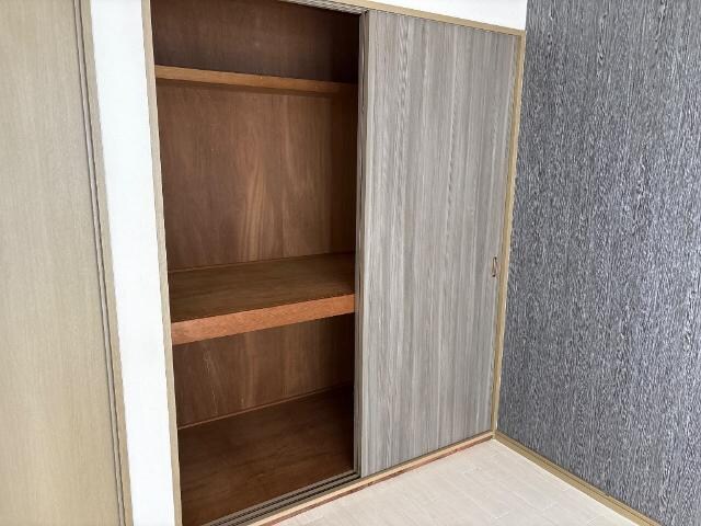 物件内観写真10　(収納)