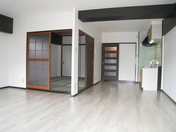 その他(※別のお部屋の写真です)