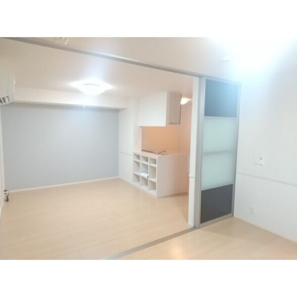 居室(室内写真は別部屋の写真です。)