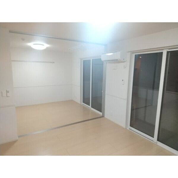 建物設備(室内写真は別部屋の写真です。)