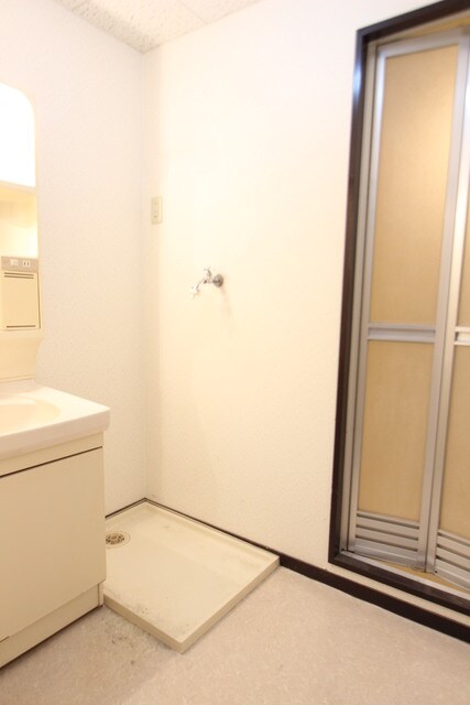 物件内観写真12　(現況と相違する場合は現況を優先します。)