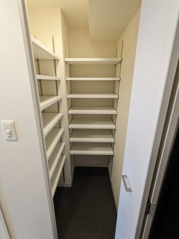 物件内観写真12　(シューズボックス)