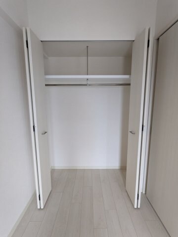 物件内観写真13　(クローゼット)