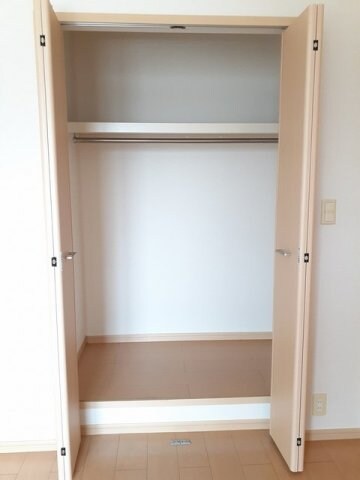 物件内観写真10　(大きなものも収納できそうです)