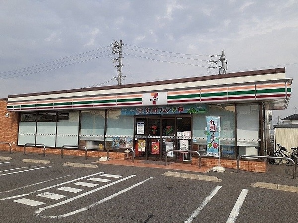 周辺環境(セブンイレブン東浦石浜駅西店まで780m)